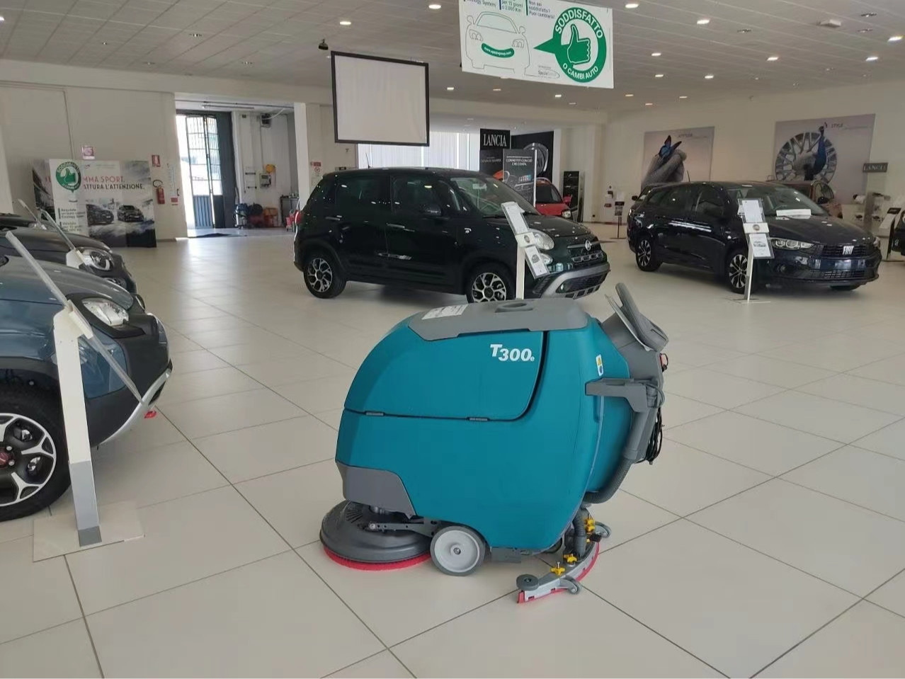 商場洗地機(jī)怎么選？