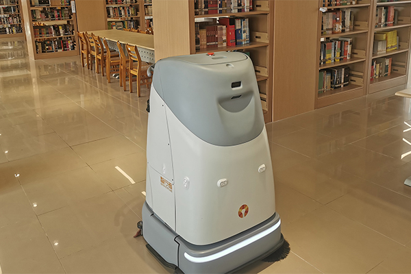 別讓地面濕滑 “拖垮” 酒店，坦力洗地機(jī)器人來(lái) “救場(chǎng)”