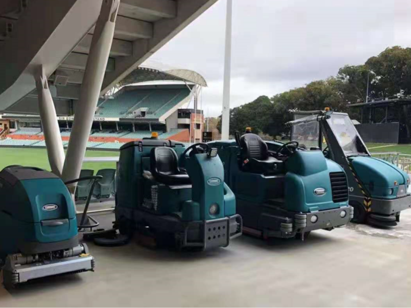 工廠洗地機(jī)應(yīng)該怎樣選擇？