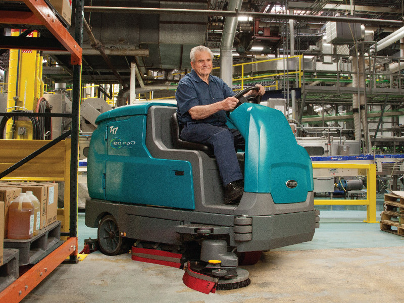 全自動駕駛式洗地機價格是多少？