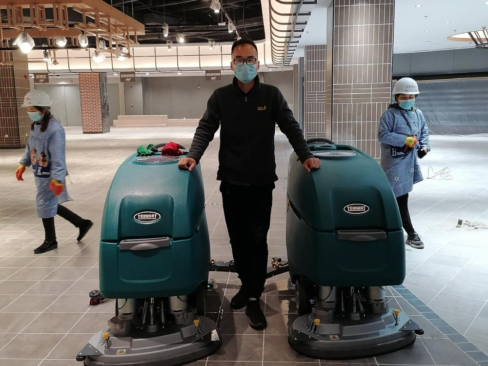 商業(yè)洗地機哪個牌子好？