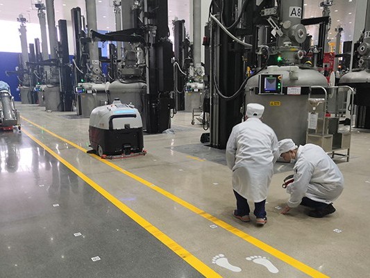 有了坦力工業(yè)無人掃地機(jī)器人，招工難？清潔難？不存在