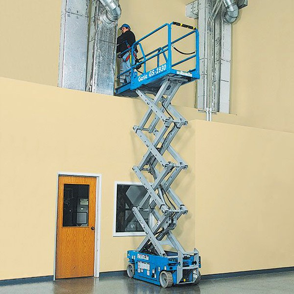 剪型高空作業(yè)平臺(tái)GS-1532&GS-1532 電動(dòng) 剪型高空作業(yè)平臺(tái)GS-1532&GS-1532 電動(dòng)