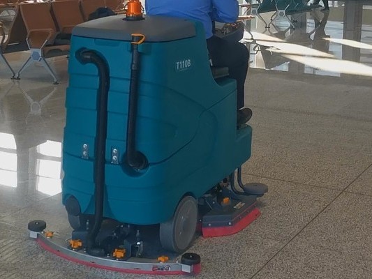 坦力洗地機(jī)：工業(yè)清潔界的 “長壽星”，售后還超貼心！