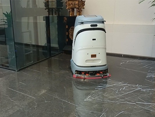 電影票房大賣，坦力無人洗地機(jī)器人也 “開掛”，國產(chǎn)雄起