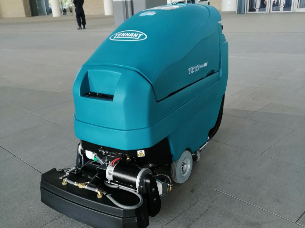 地鐵站還在用傳統(tǒng)人工清潔？那就OUT了！